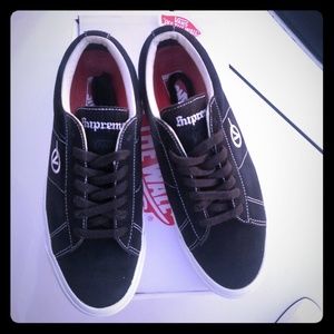 Supreme x Vans Sid Pro Black